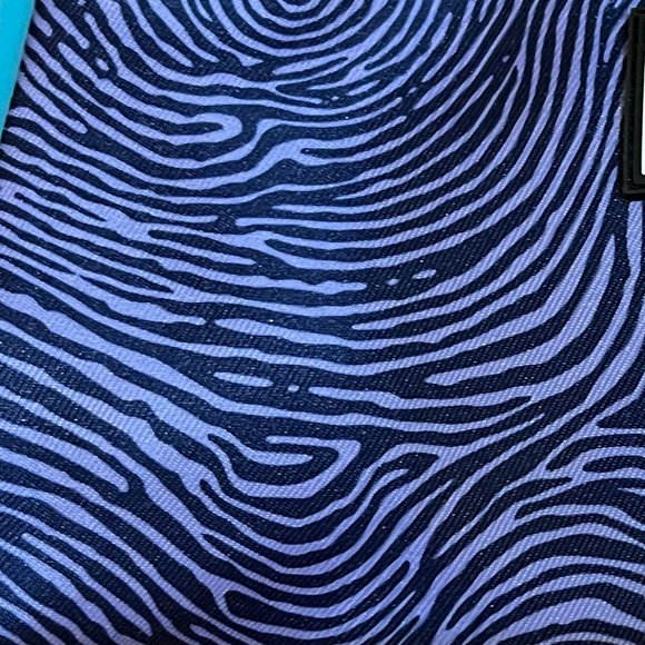 Estée Lauder Opening Ceremony Makeup Bag 8 1/2" x 5 1/2" x 1 1/2" purple - Picture 6 of 6